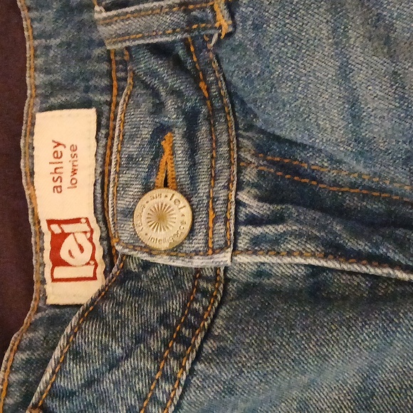 Lei Ashley lowrise bluejean shorts size 7 juniors - Picture 4 of 16